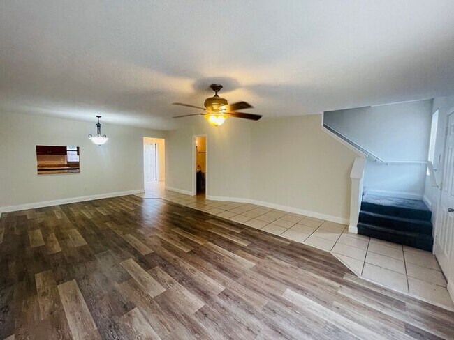 Building Photo - HIDDEN CREEK CONDO-1602 Bending Brook Way ...