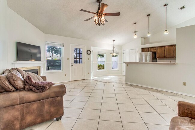 Foto del edificio - 3565 Stratford Ln