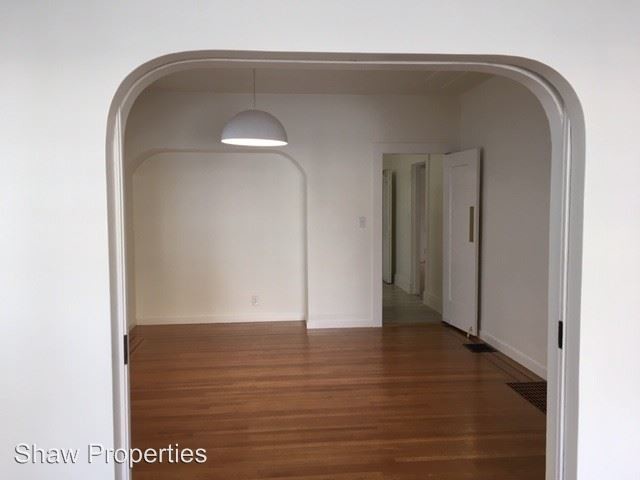 Building Photo - 2716 Prince St