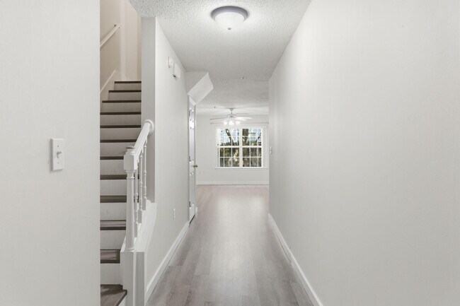 Foto del edificio - 345 Crooked Pine Trail