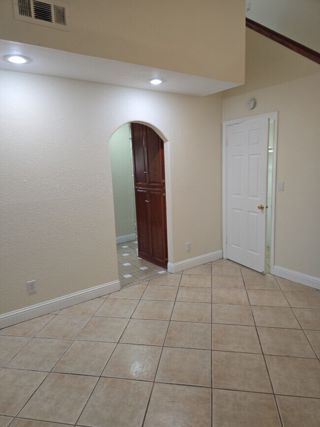 Foto del edificio - 3151 Andre Ln