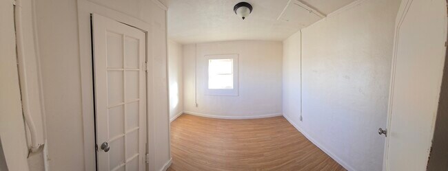 Building Photo - 4838 Mountain Dr