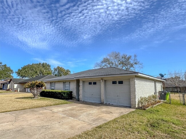 Foto del edificio - 1727 Junker St