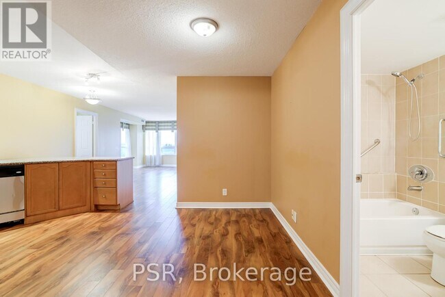 Building Photo - 33 Cox Blvd