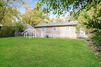 Building Photo - 18109 19th St N