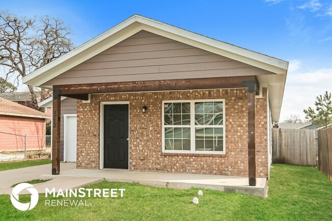 Building Photo - 4712 Stokes St