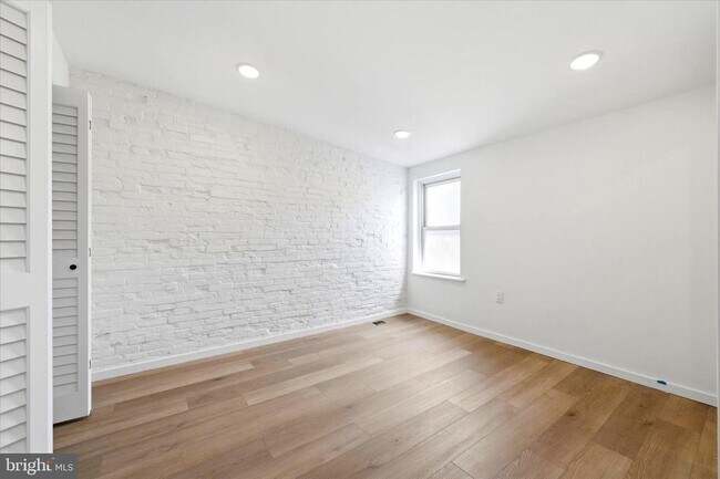 Foto del edificio - 627 N 16th St