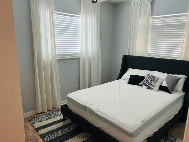 Foto del edificio - 2913 W Saint Conrad St