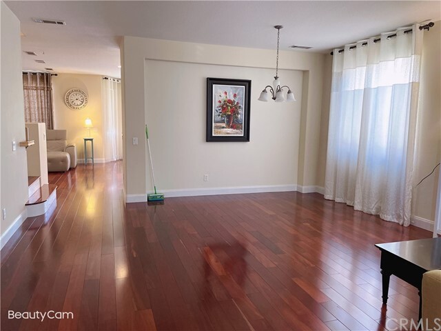 Foto del edificio - 6862 Cedar Creek Rd