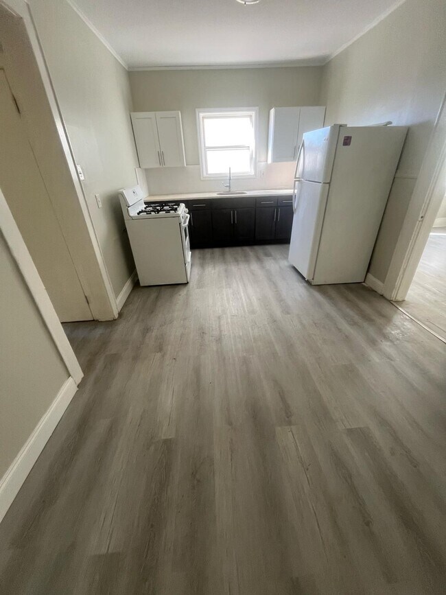 Unit 1R - 55 Melville Pl