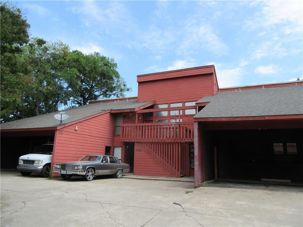 Primary Photo - 5755 Phoenix Dr