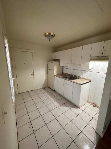 Building Photo - 949 Remington Ave