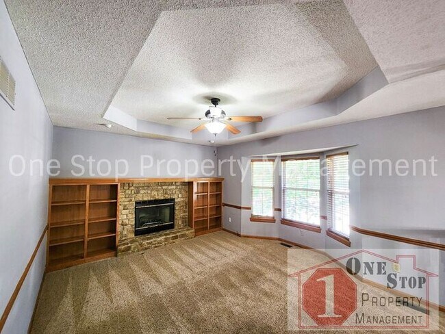 Foto del edificio - 4 bedroom, 2.5 bathroom, 2 car garage home...