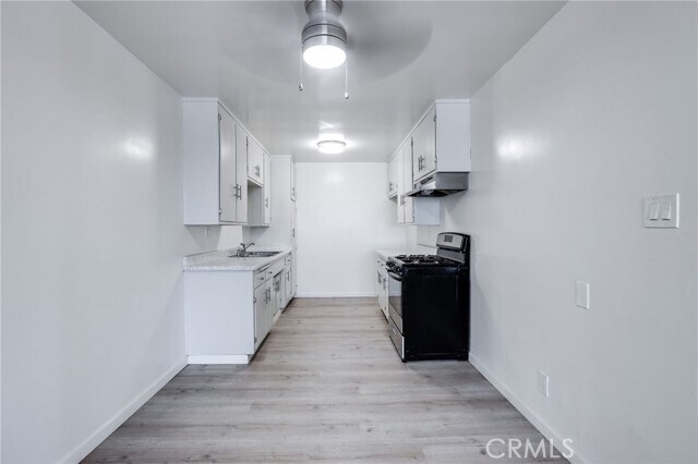 Foto del edificio - 3430 Elm Ave