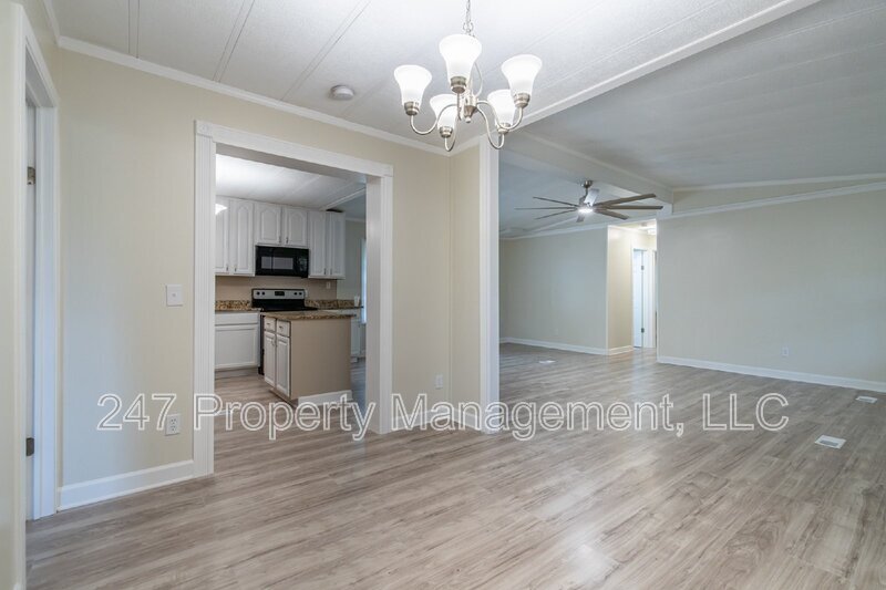 Primary Photo - 253 Cedarcrest Rd