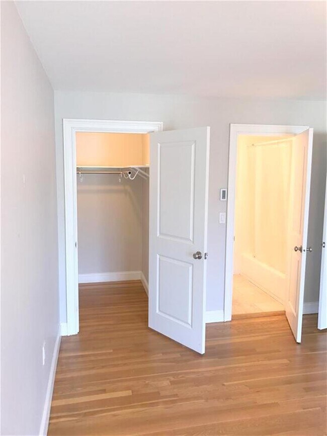 Foto del edificio - 131 Summer St