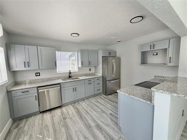 Foto del edificio - 2728 1st Ave S