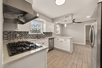 Building Photo - 4955 Wigton Dr