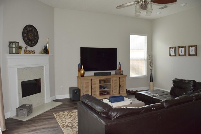 Building Photo - 1132 Eddystone Ln