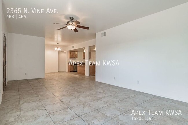 Foto del edificio - 2365 N Vine Ave