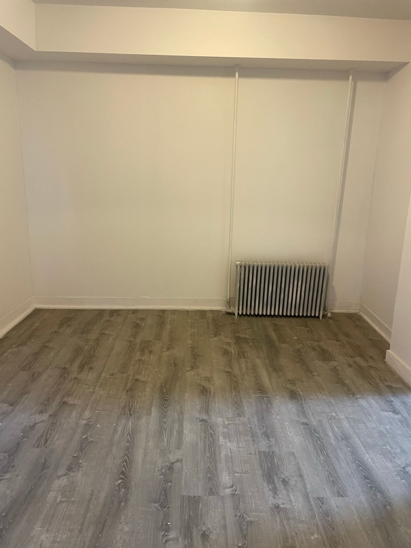 Foto del edificio - 1189 Bay St