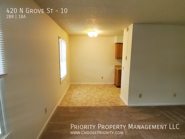 Building Photo - 420 N Grove St