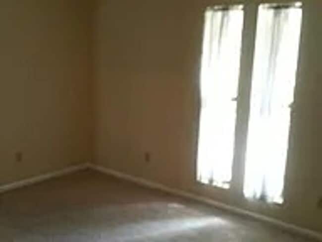 Building Photo - 3697 Heathrow Dr