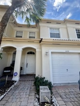 Building Photo - 8472 SW 29th St