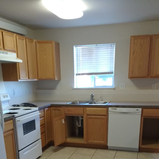 Primary Photo - 1301 E P St