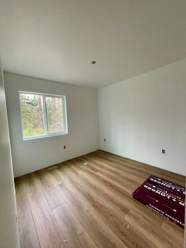 Foto del edificio - 6737 W Queen Anne Ave