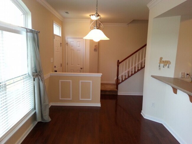 Foto del edificio - 7300 Willow Crossing Ter