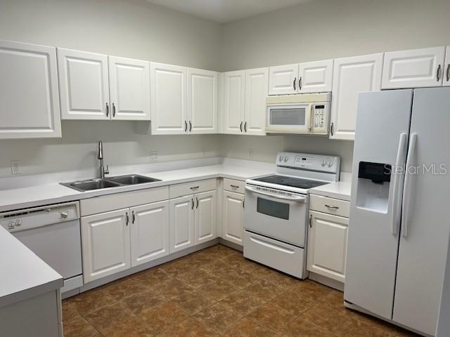 Building Photo - 3133 Sun Lake Ct