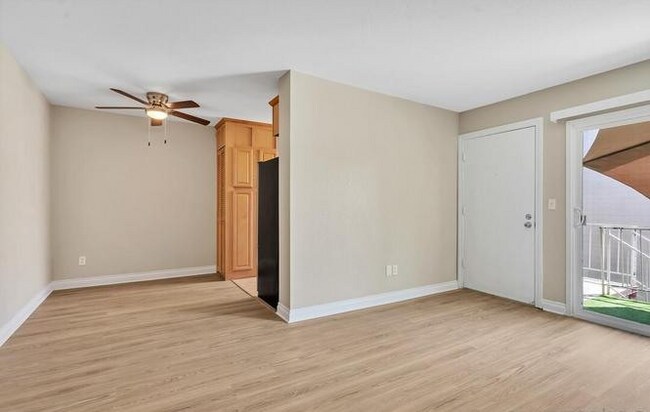 Foto del edificio - Welcome to prime living in quite Historic ...