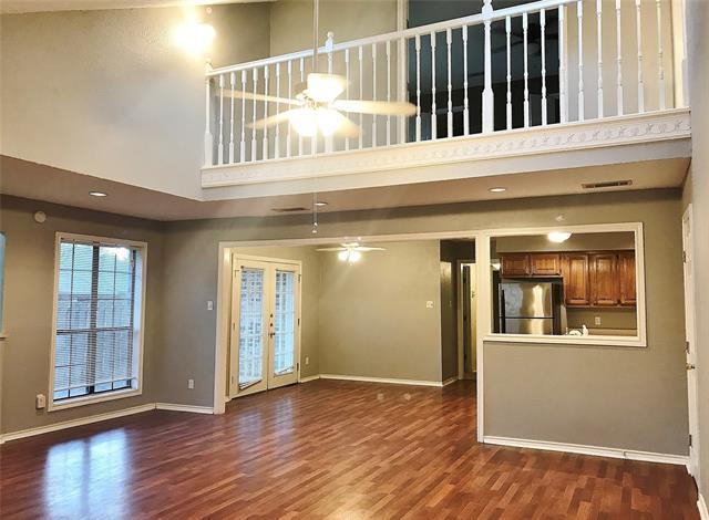 Foto del edificio - 1129 Bent Oaks Dr