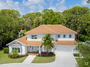 Building Photo - 5561 Hibiscus Rd