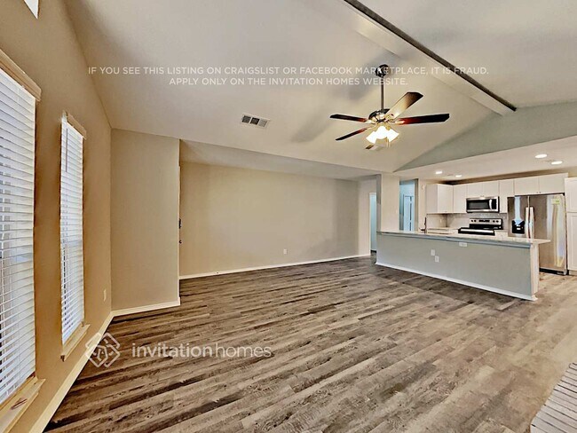 Foto del edificio - 1213 Glen Creek Dr