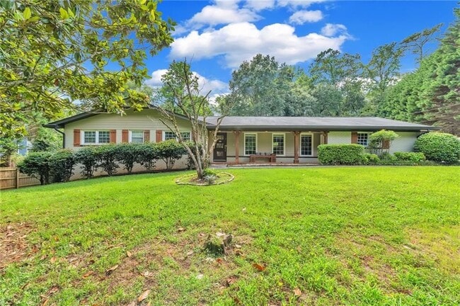 Building Photo - 1651 Murdock Rd