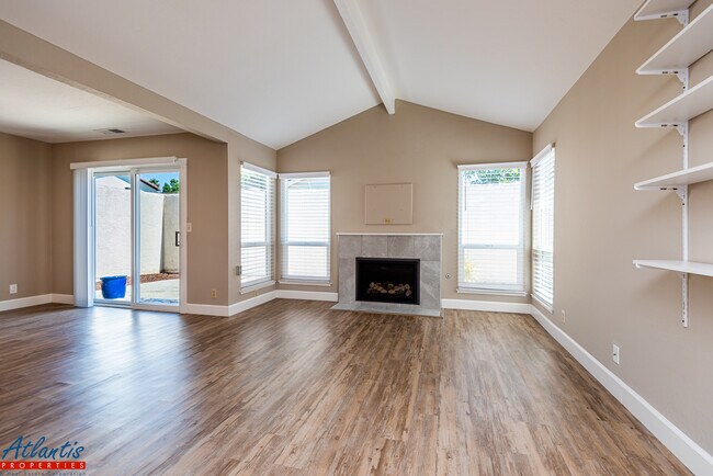 Building Photo - 4778 Eagle Lake Dr