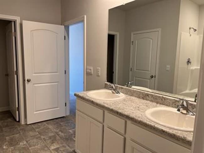 Building Photo - 119 Arctic Fox Trl