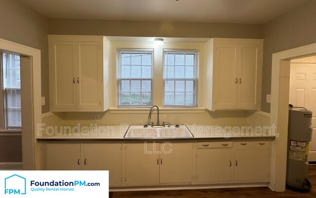 Building Photo - 4333 Tutwiler Ave