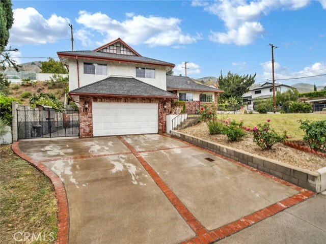 Primary Photo - 10601 Kurt St