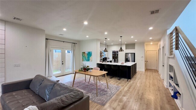 Foto del edificio - 917 NE Arleta Gardens