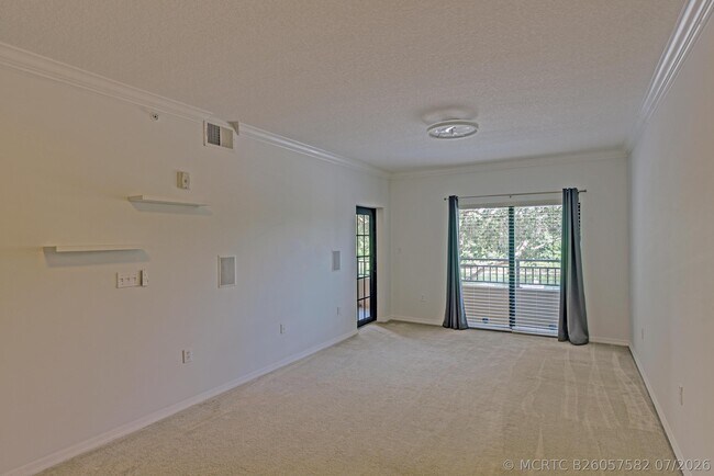 Building Photo - 4907 Midtown Ln