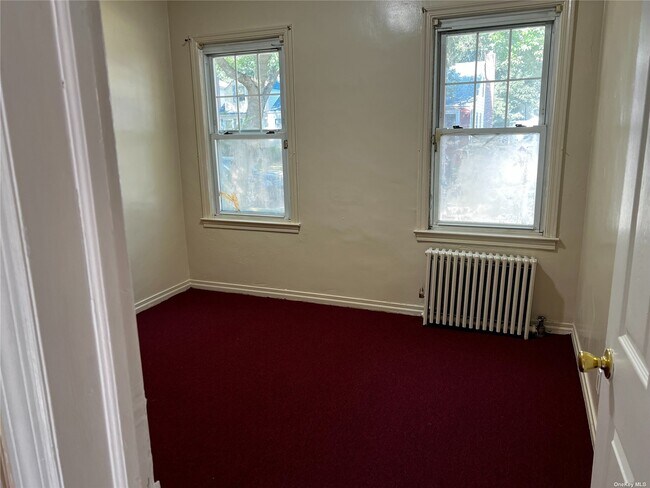 Building Photo - 82-40 243rd St