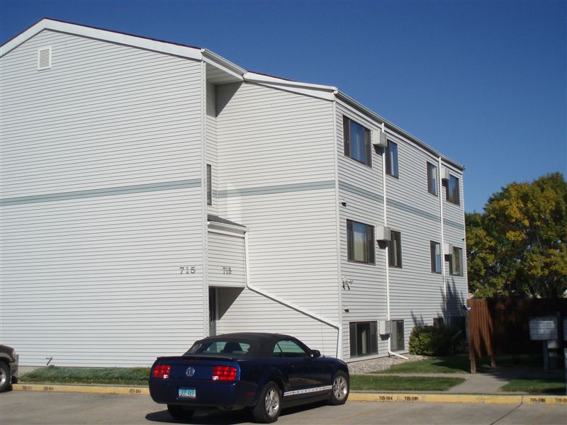 Primary Photo - 705 N 43rd St