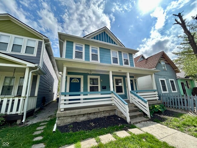 Building Photo - 1815 Woodlawn Ave