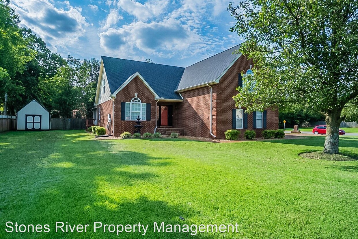 Foto principal - 3 br, 2.5 bath House - 702 Cason Lane