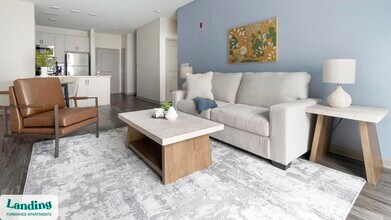 Building Photo - 900 E Six Forks Rd