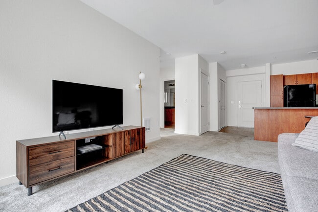 Foto del edificio - 362 Bellevue Way NE