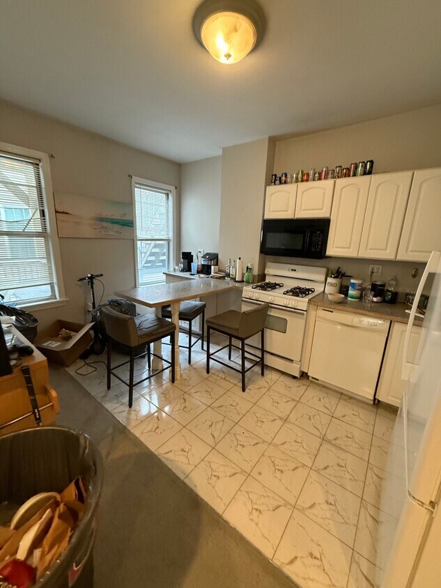 Foto principal - 191 L St